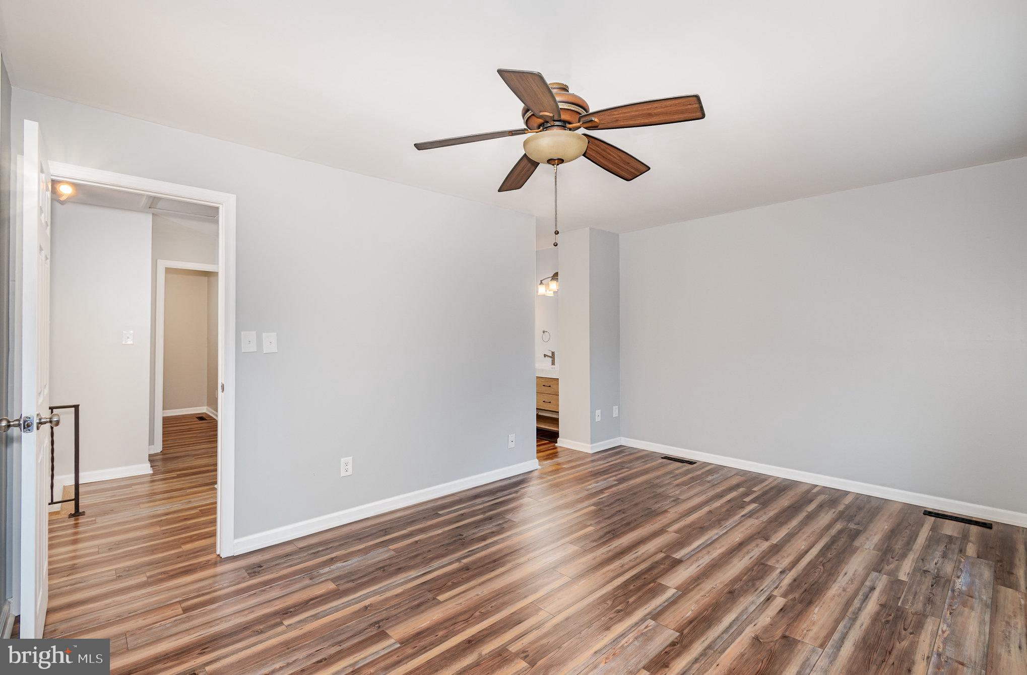 CHARTLEY TOWNHOUSES - Residential