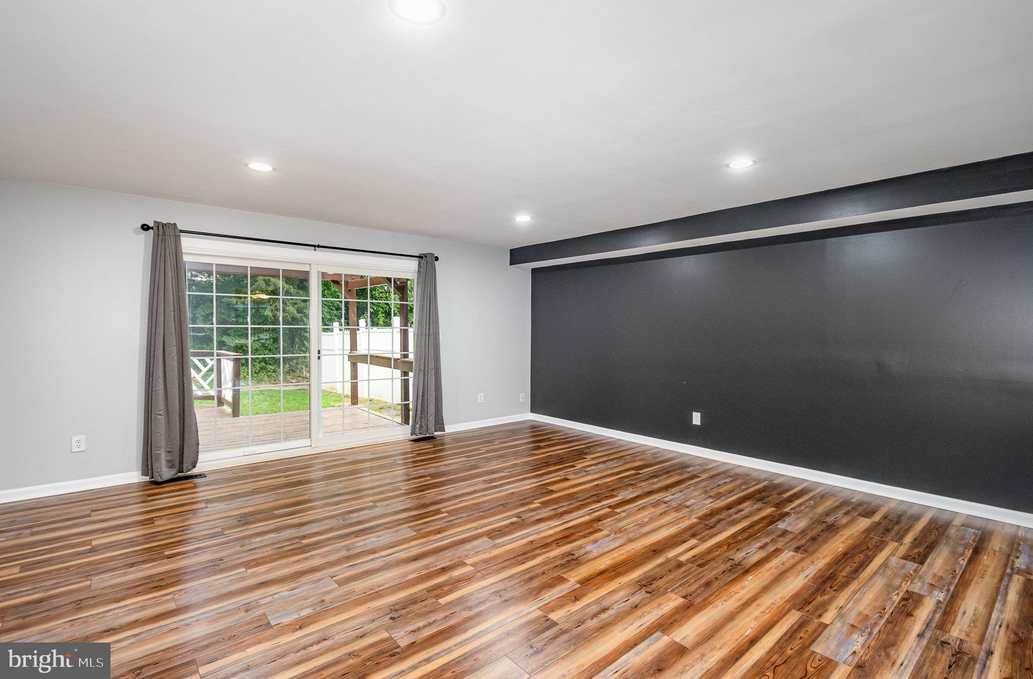 CHARTLEY TOWNHOUSES - Residential