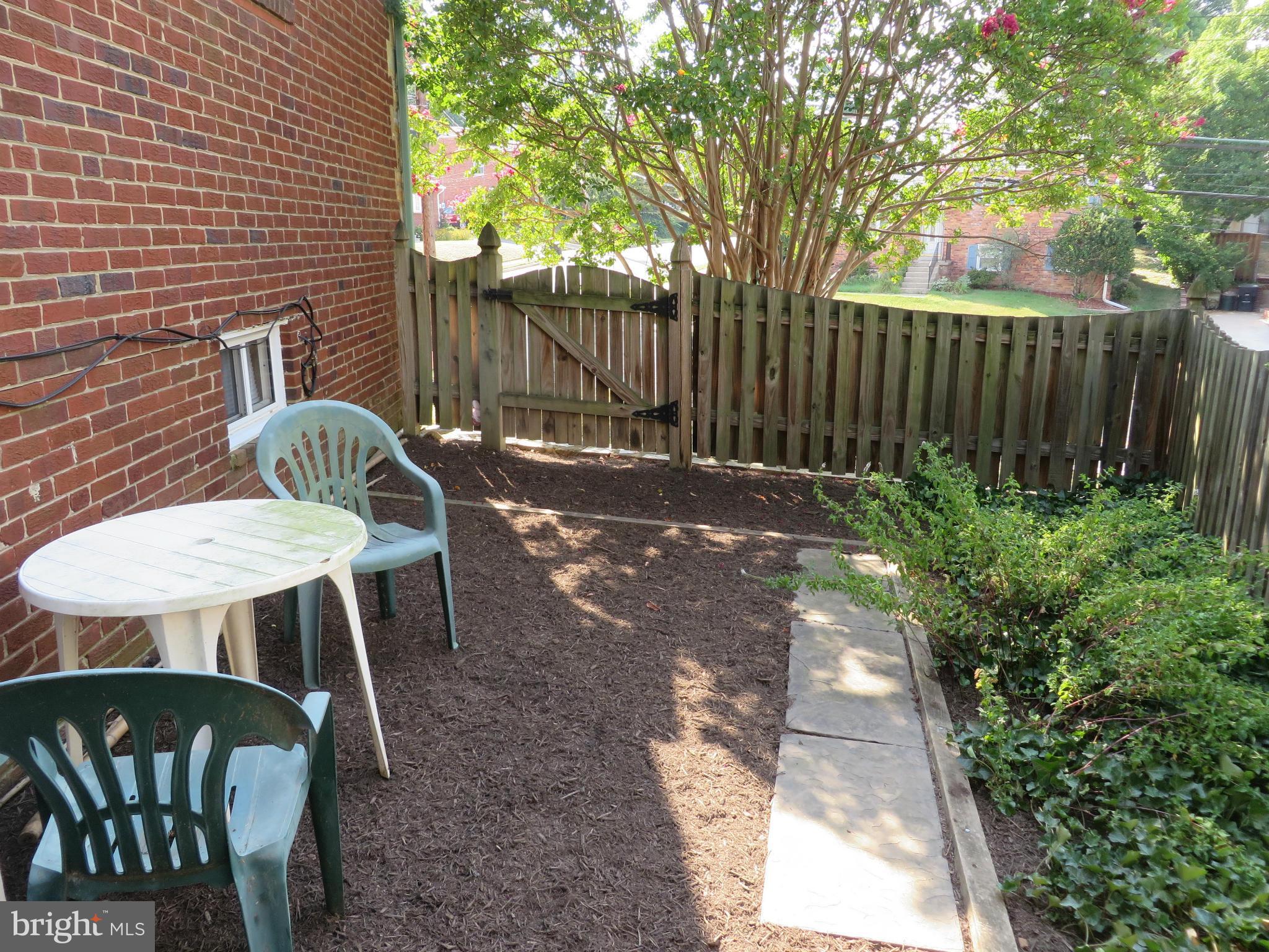 DOMINION HILLS - Residential