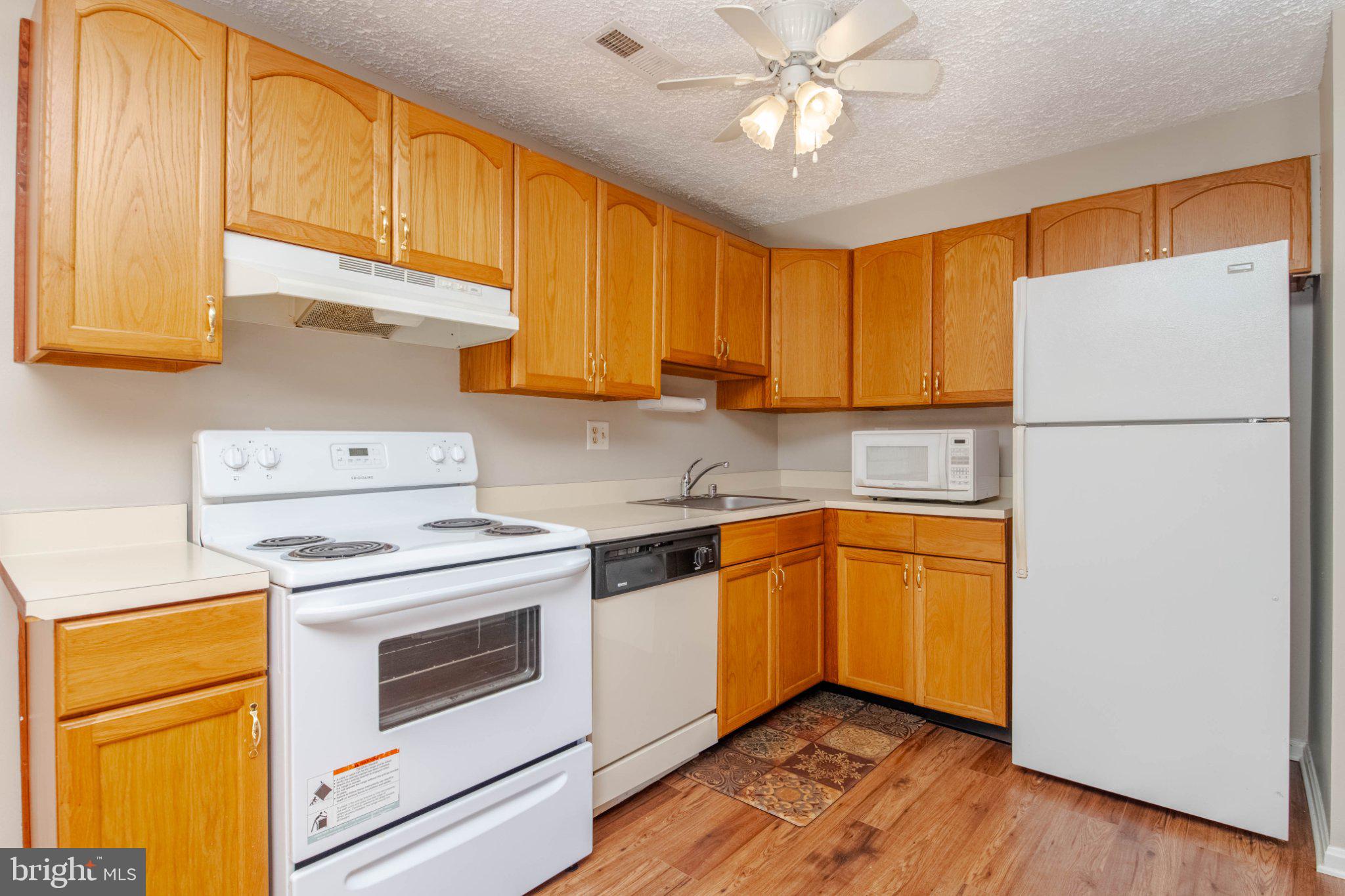 1255 MUSKET COURT 27