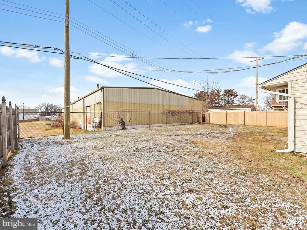 BLUE RIDGE - Residential Lease