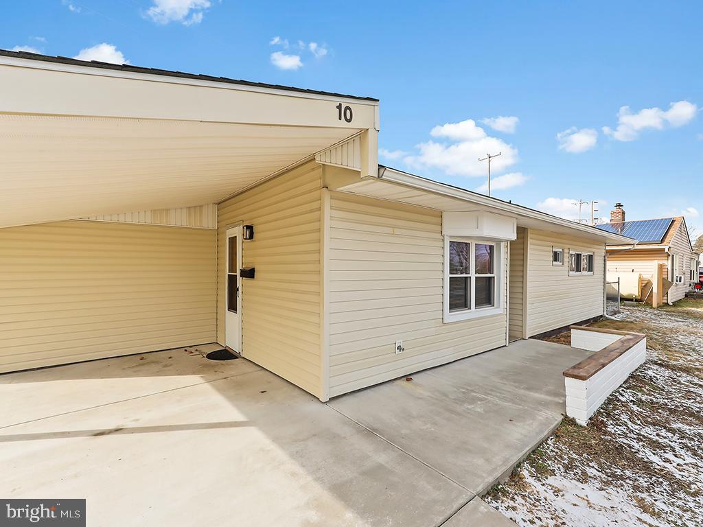 BLUE RIDGE - Residential Lease