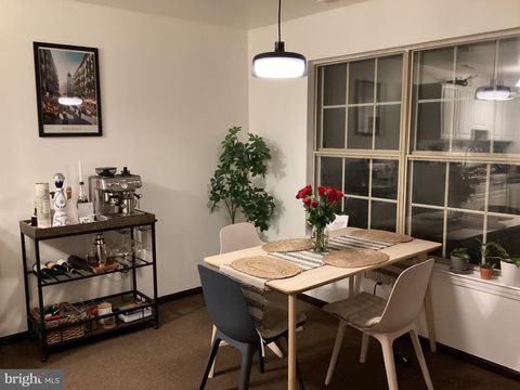 381 TAVISTOCK CHERRY HILL NJ 08034