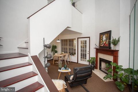 Condo For Sale - 381 Tavistock<br/> CHERRY HILL, NJ 08034