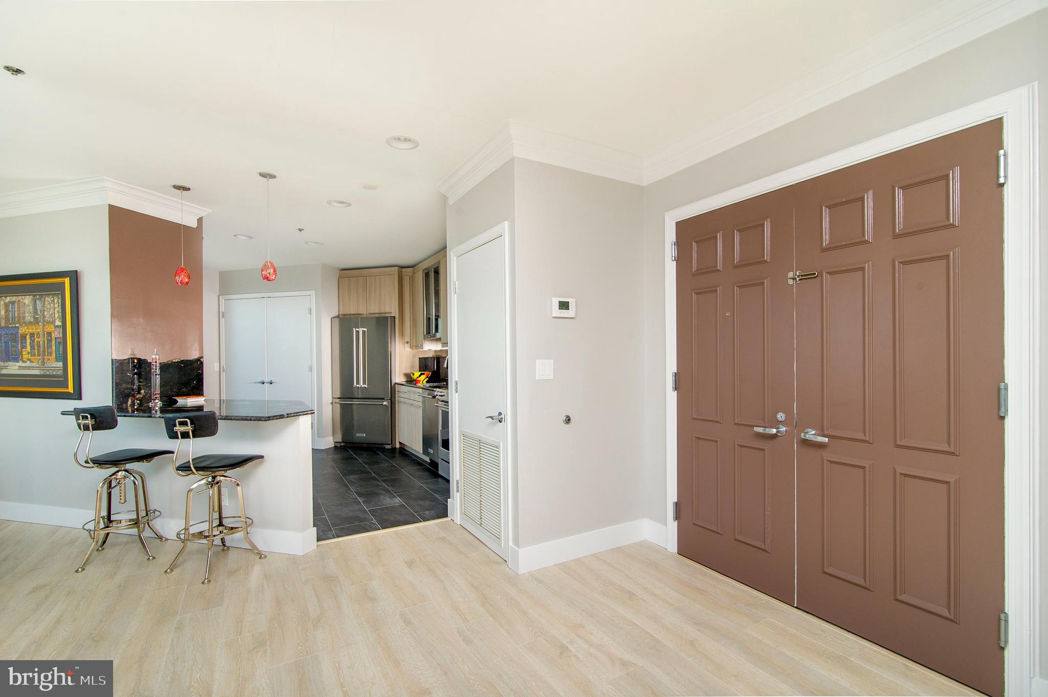 100 HARBORVIEW DRIVE 1610