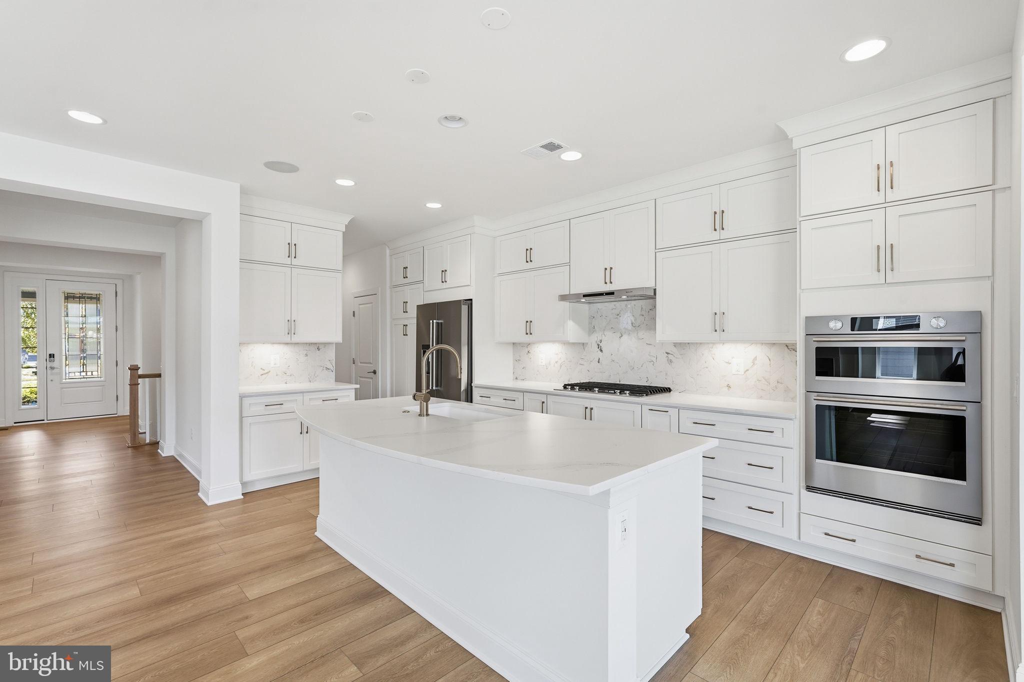 106 RHODODENDRON COURT