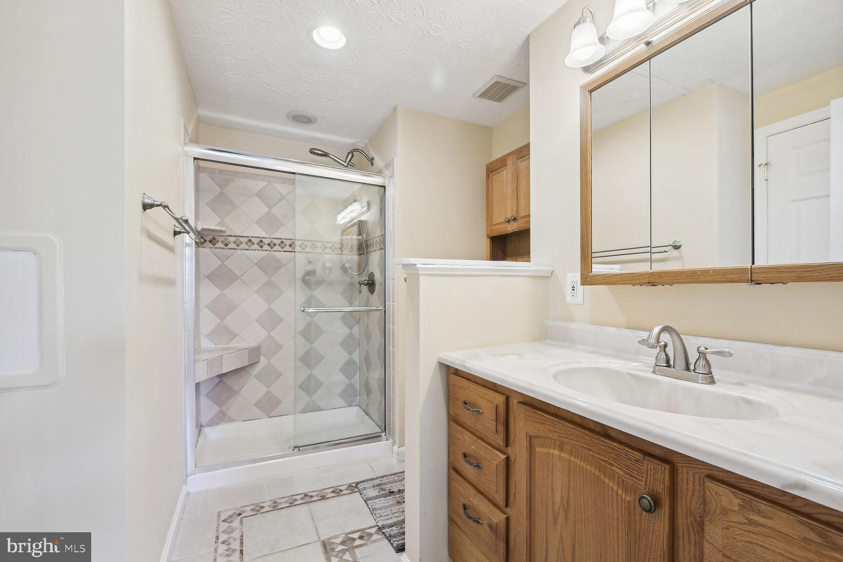 FOREST RIDGE - Residential