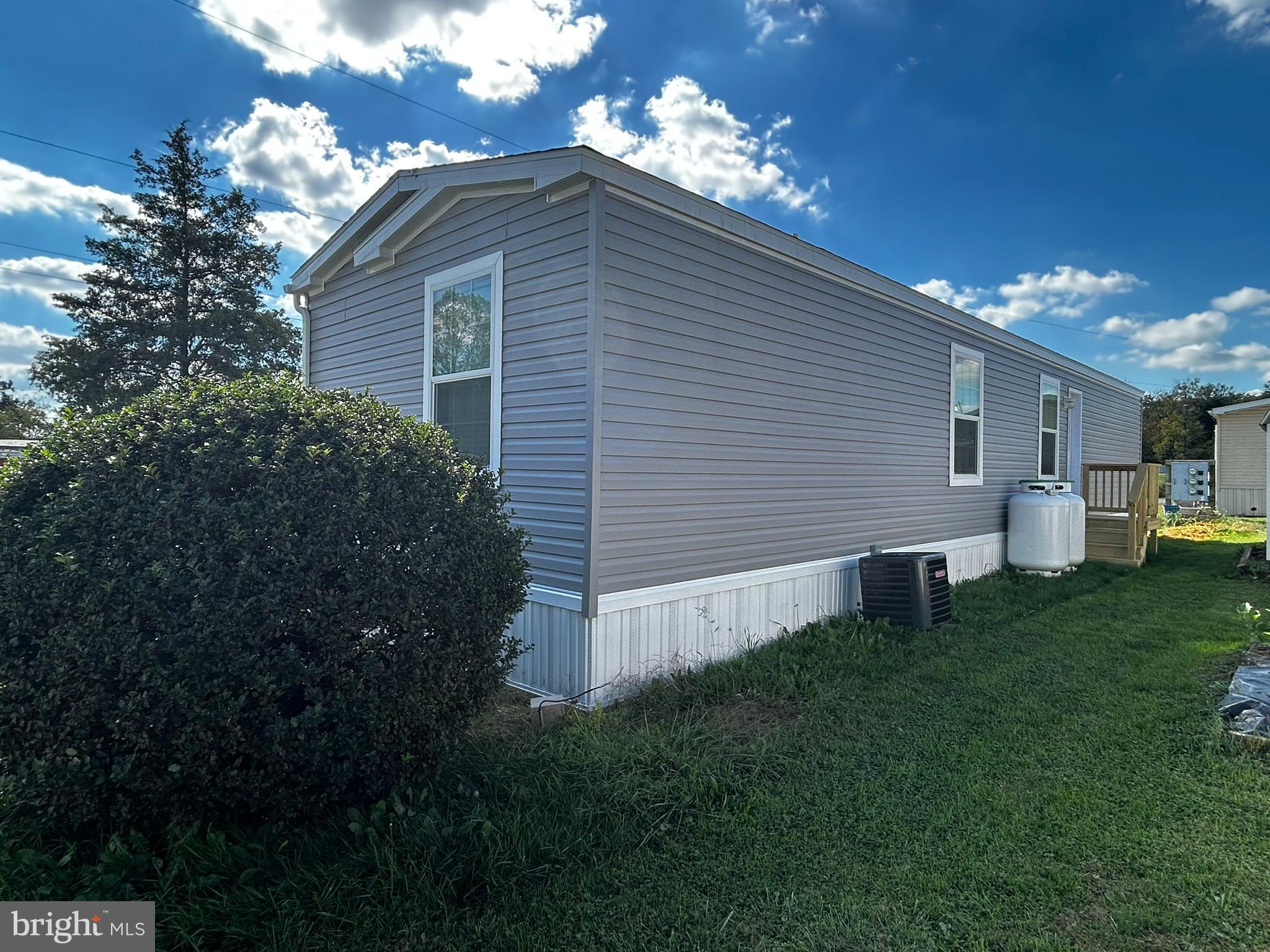 1395 BOWMANSVILLE RD 40