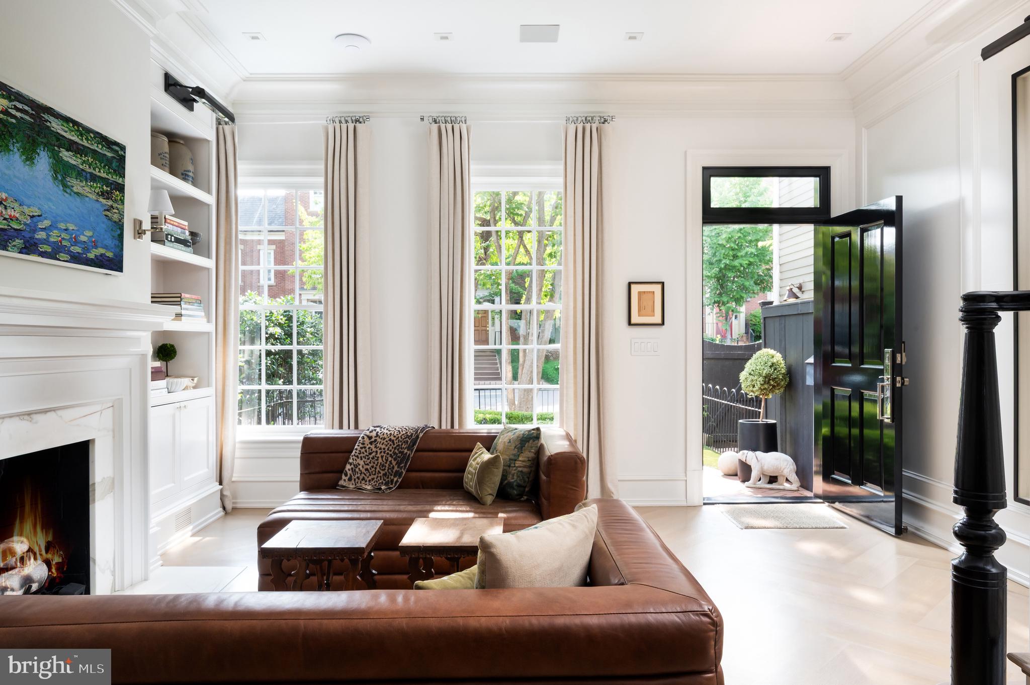 GEORGETOWN - Residential