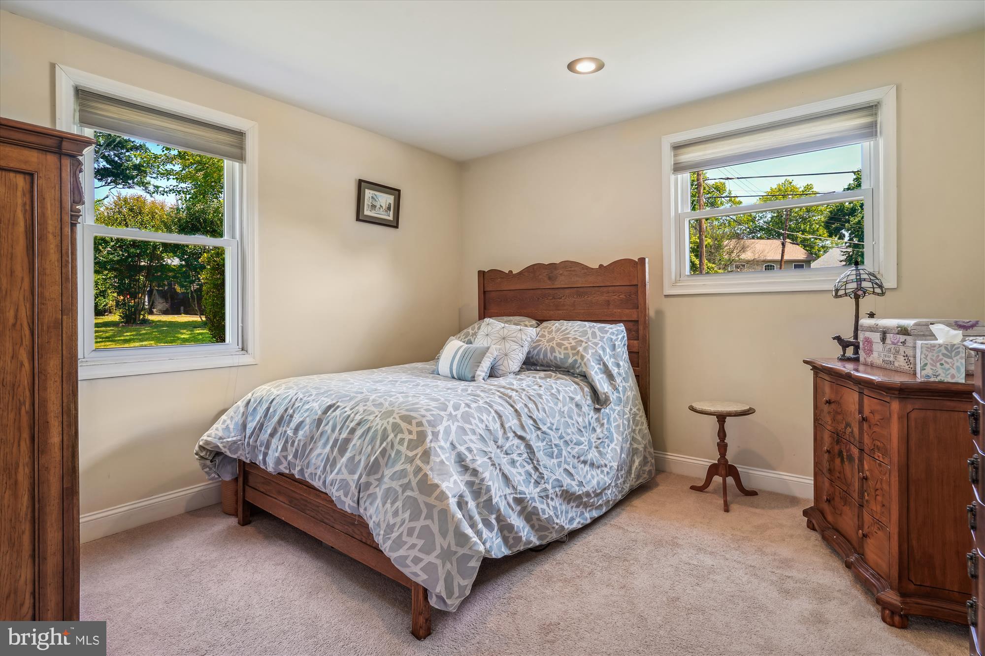 ANNALEE HEIGHTS - Residential