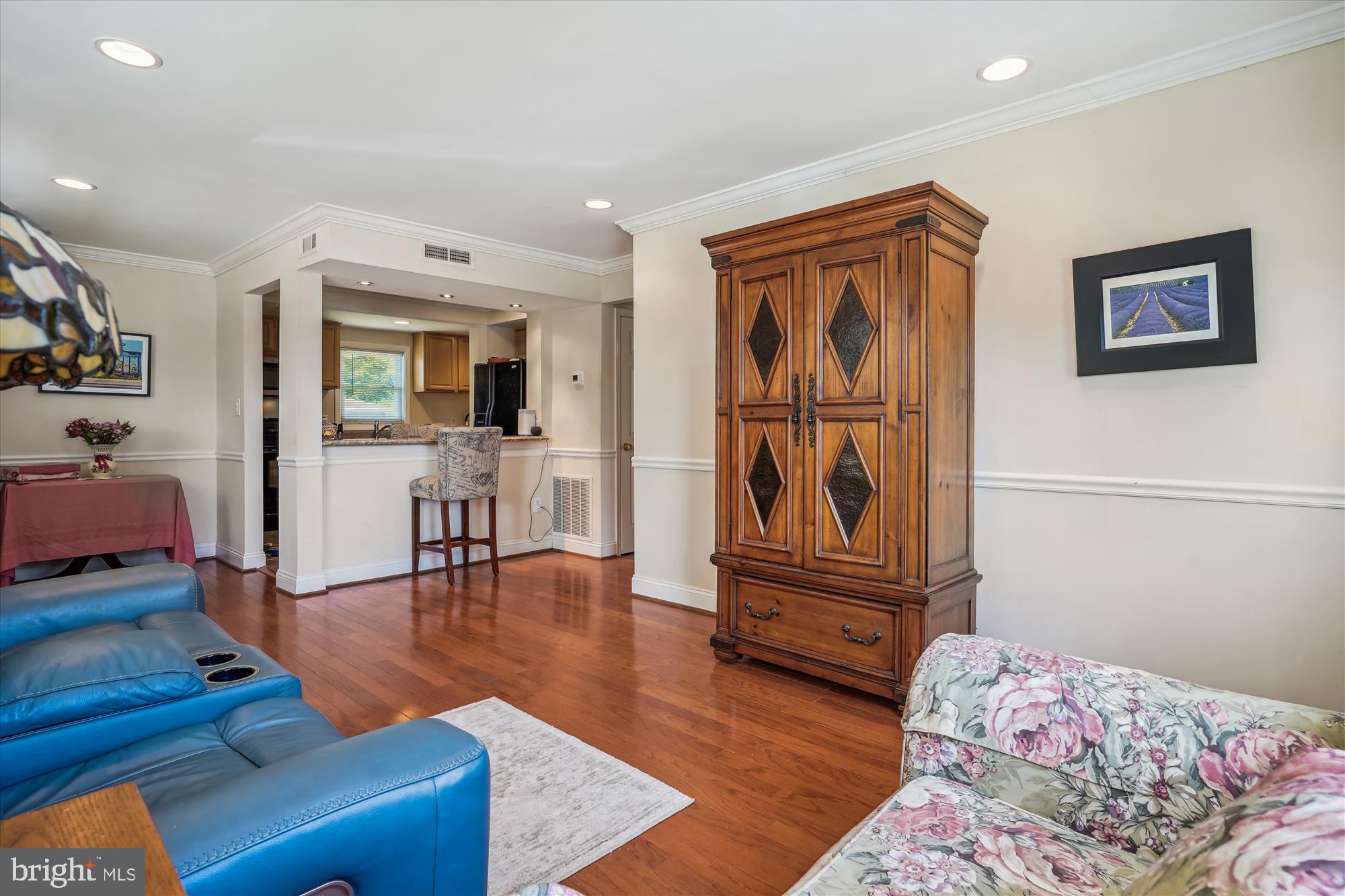 ANNALEE HEIGHTS - Residential