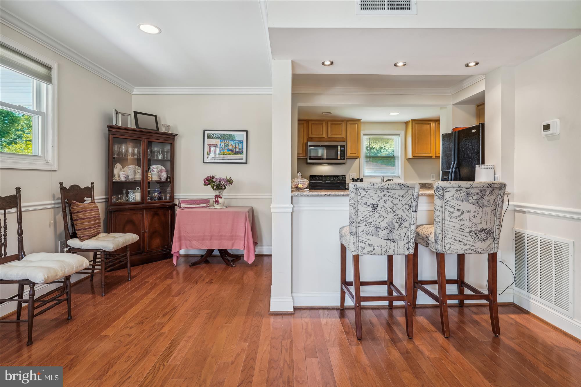 ANNALEE HEIGHTS - Residential