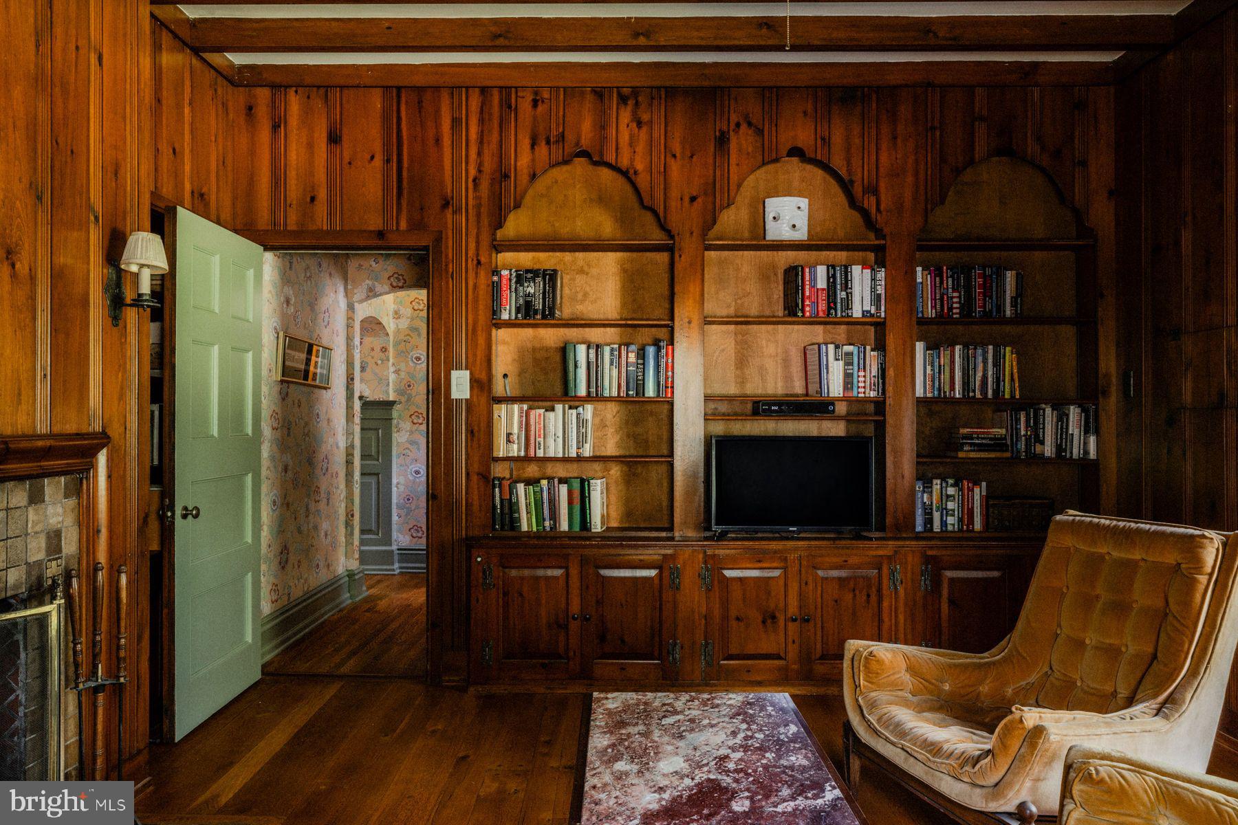 PHILADELPHIA (NORTHWEST) - Residential