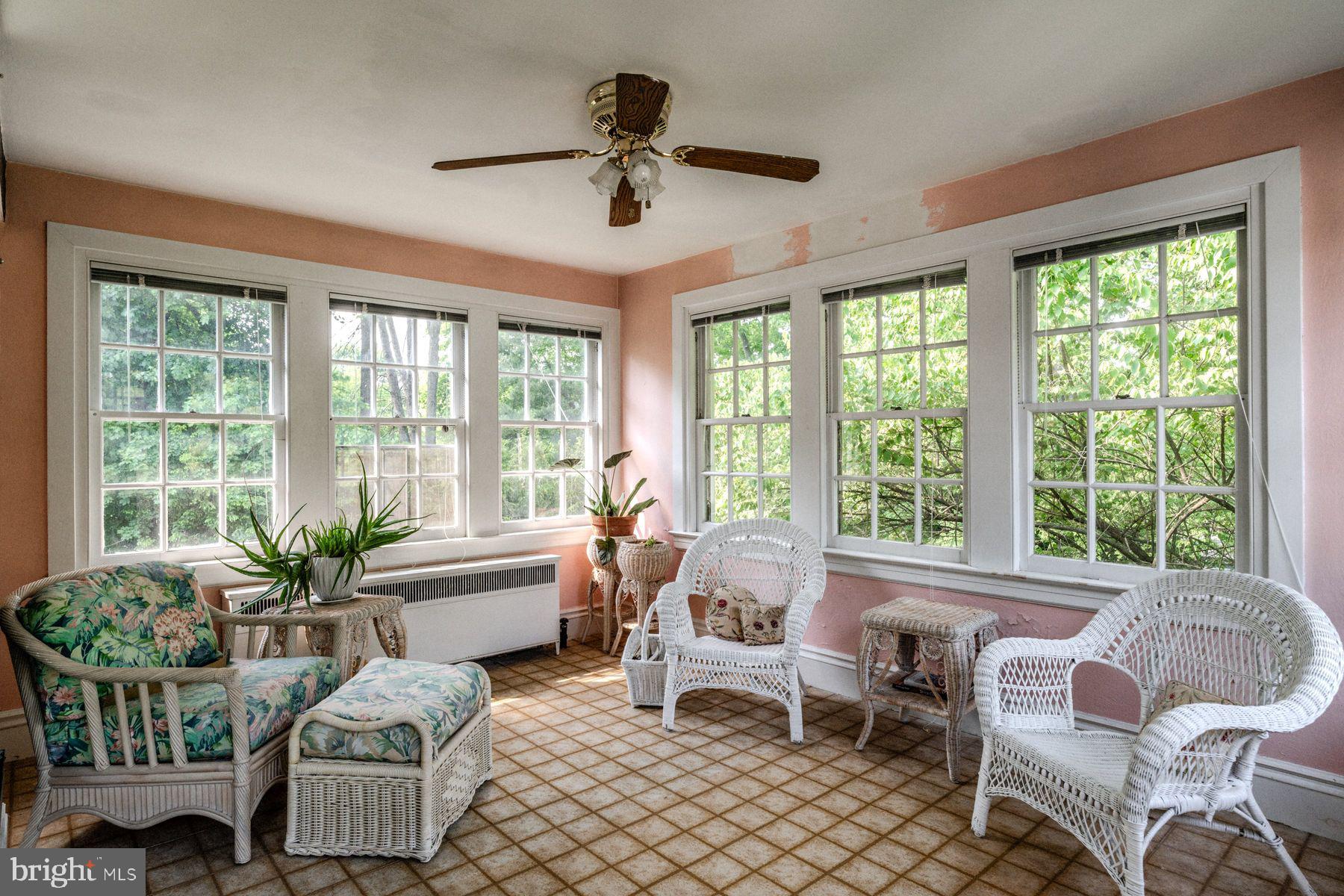 PHILADELPHIA (NORTHWEST) - Residential