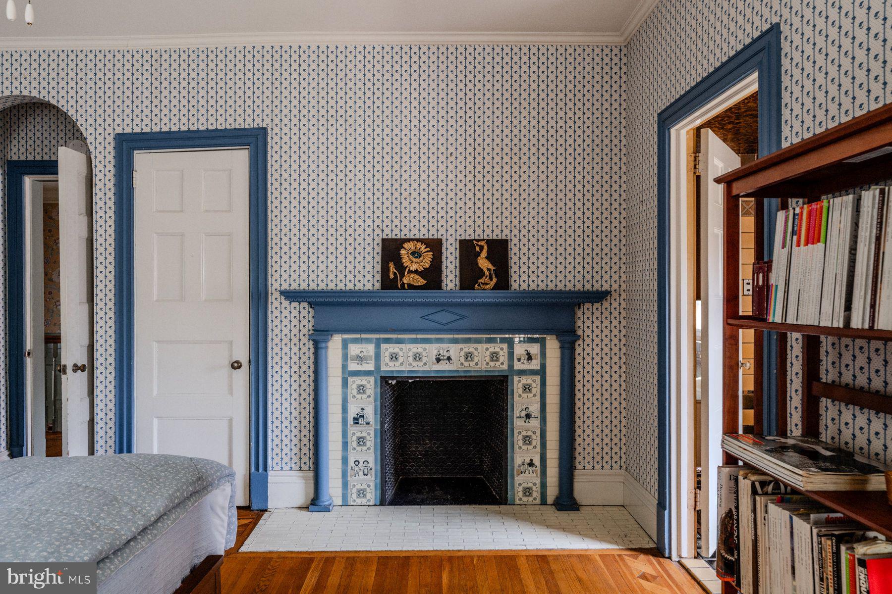 PHILADELPHIA (NORTHWEST) - Residential