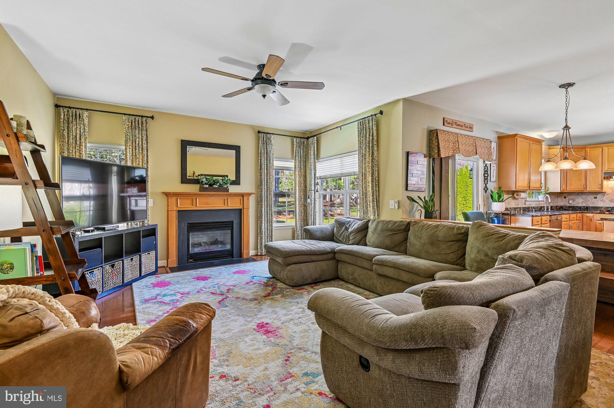 CAMBRIA - Residential