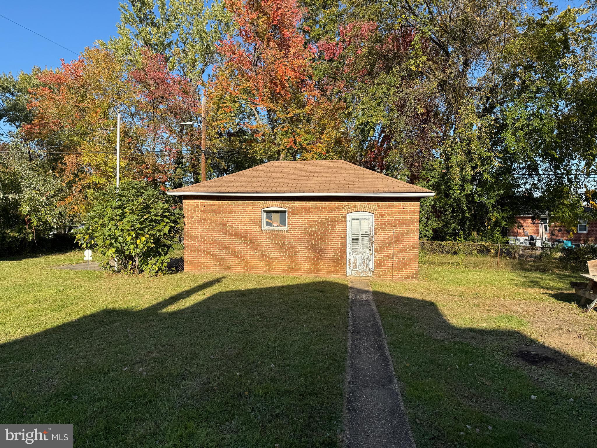 GARDENVILLE - Residential