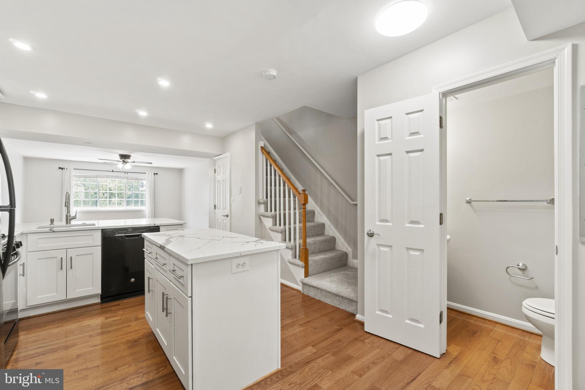 PARKSIDE AT ALEXANDRIA - Residential