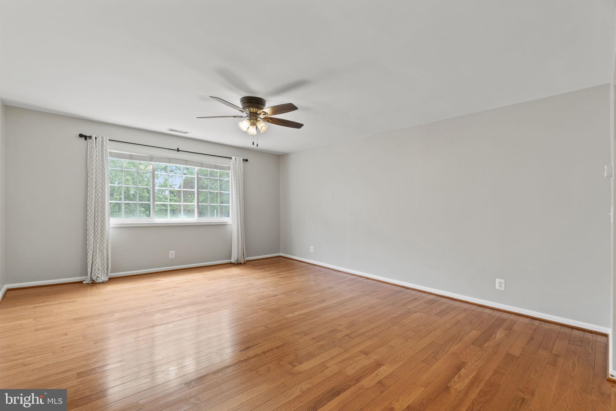 PARKSIDE AT ALEXANDRIA - Residential