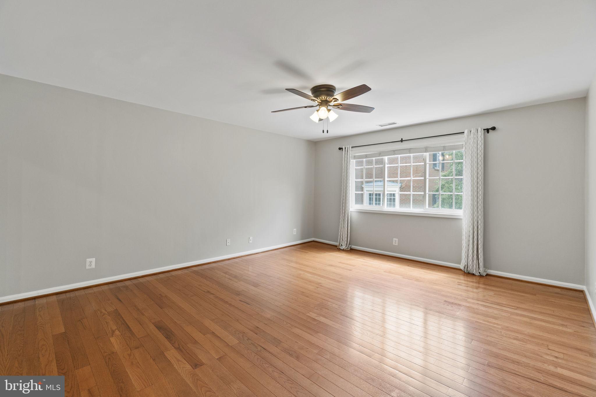 PARKSIDE AT ALEXANDRIA - Residential