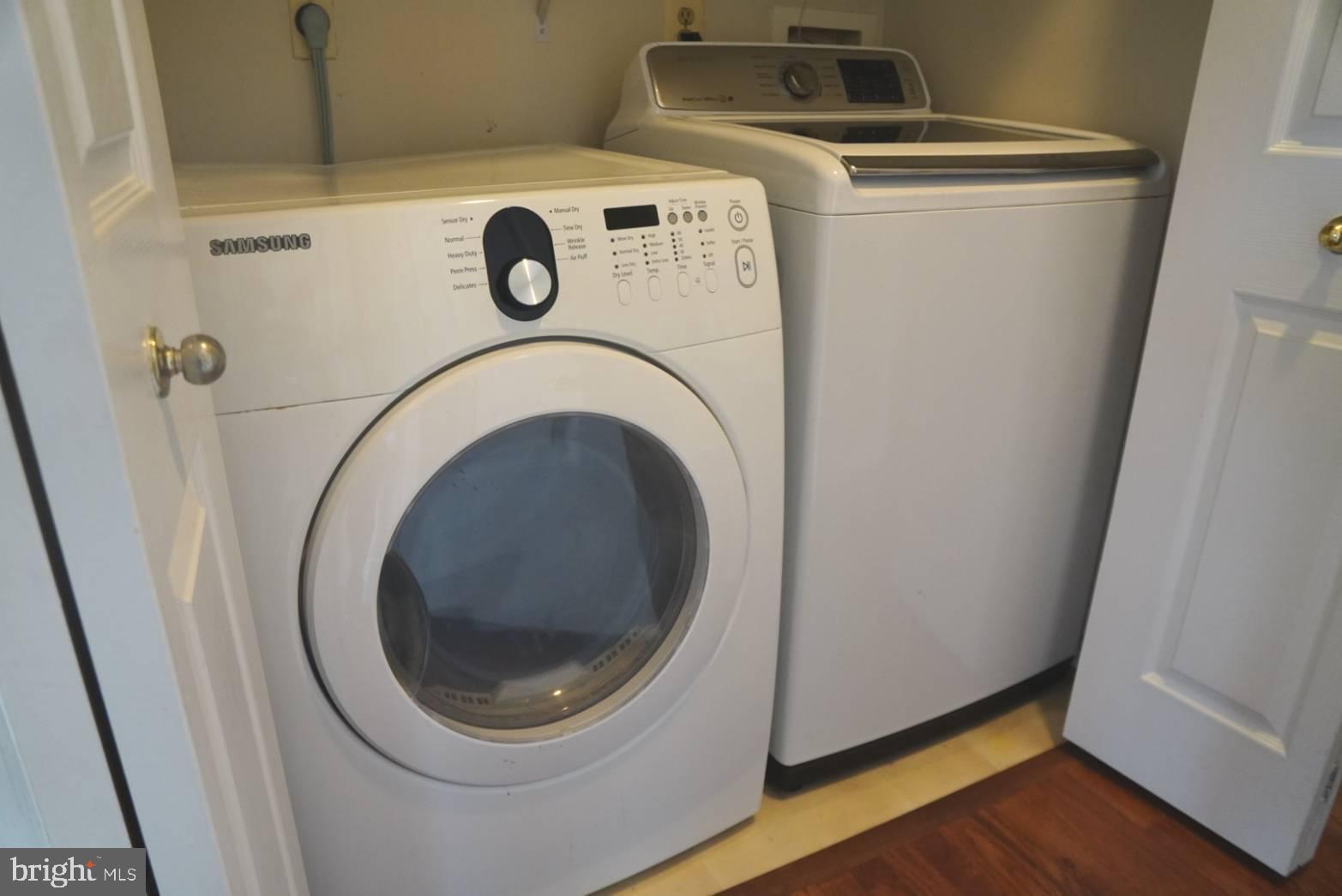 ROSE HILL FALLS - Residential