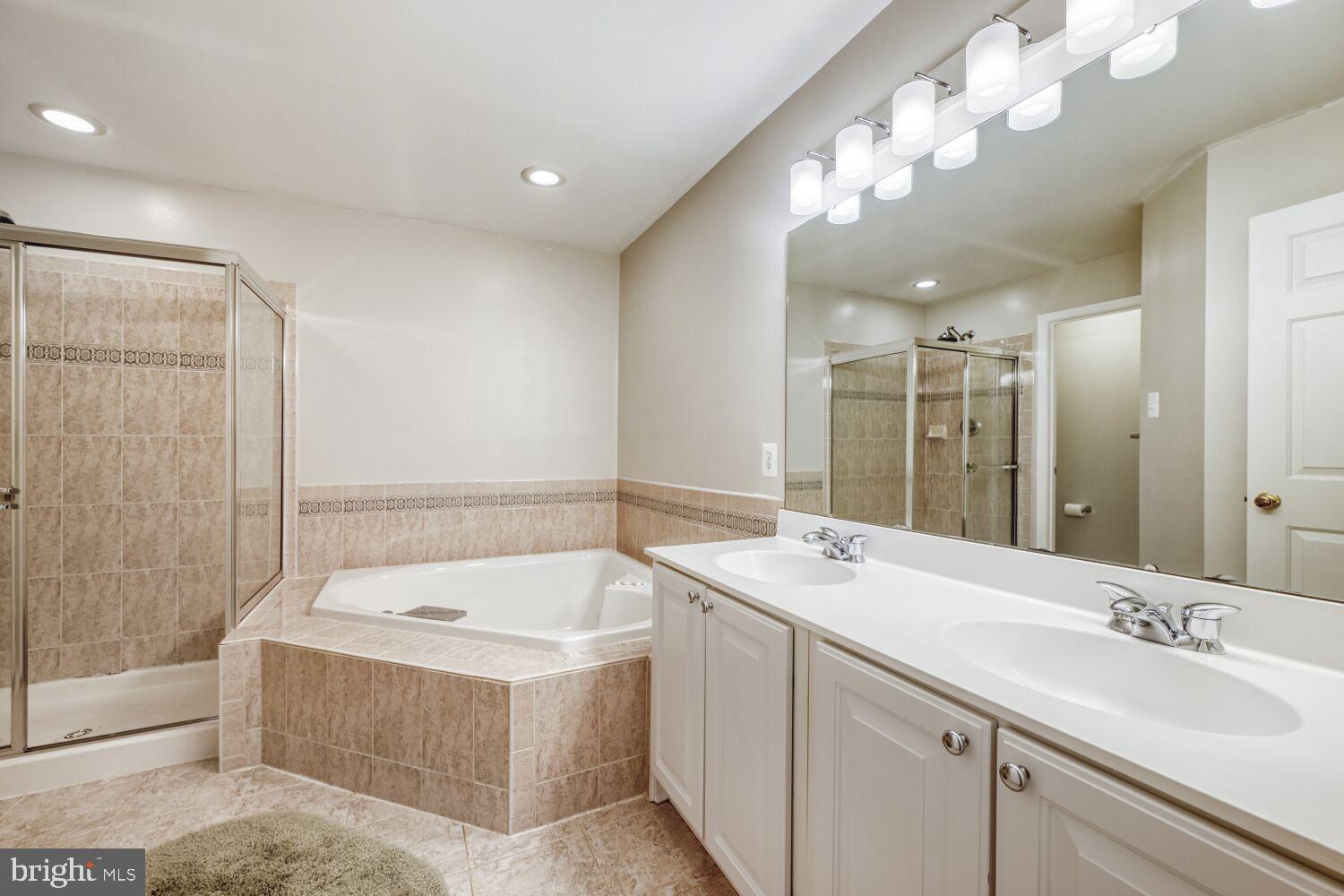 HONEYGO RIDGE - Residential