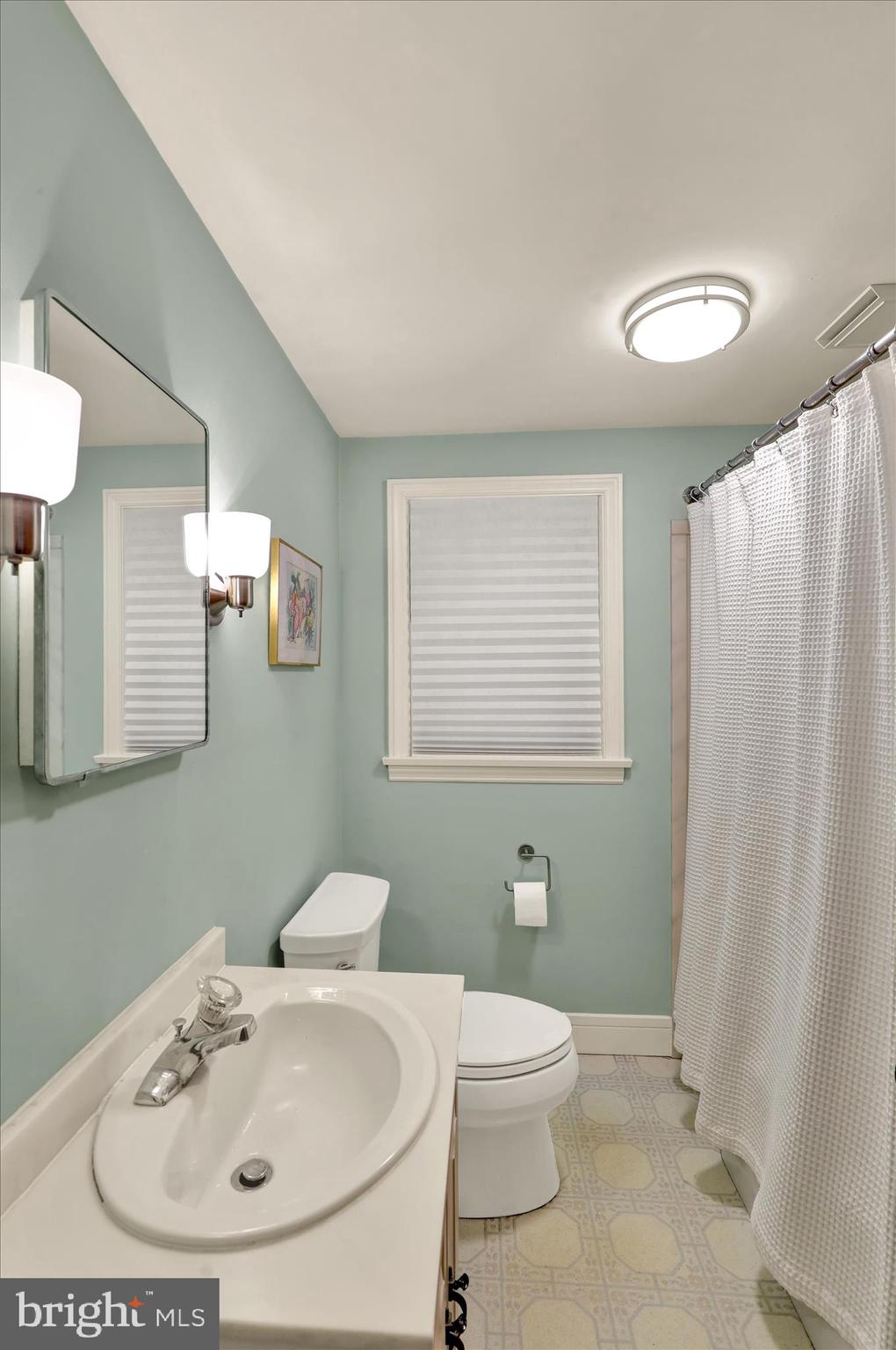 CENTERVILLE - Residential