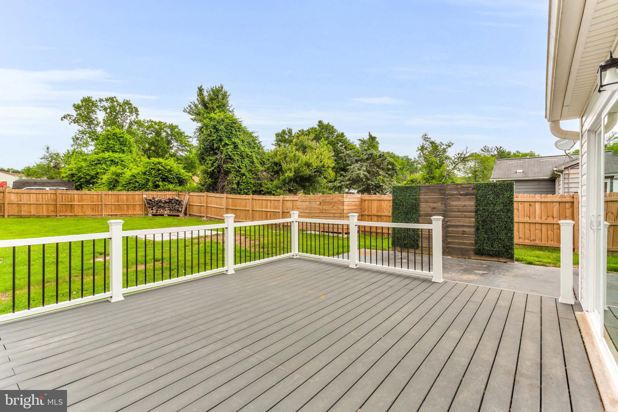 WINDBROOK - Residential Lease