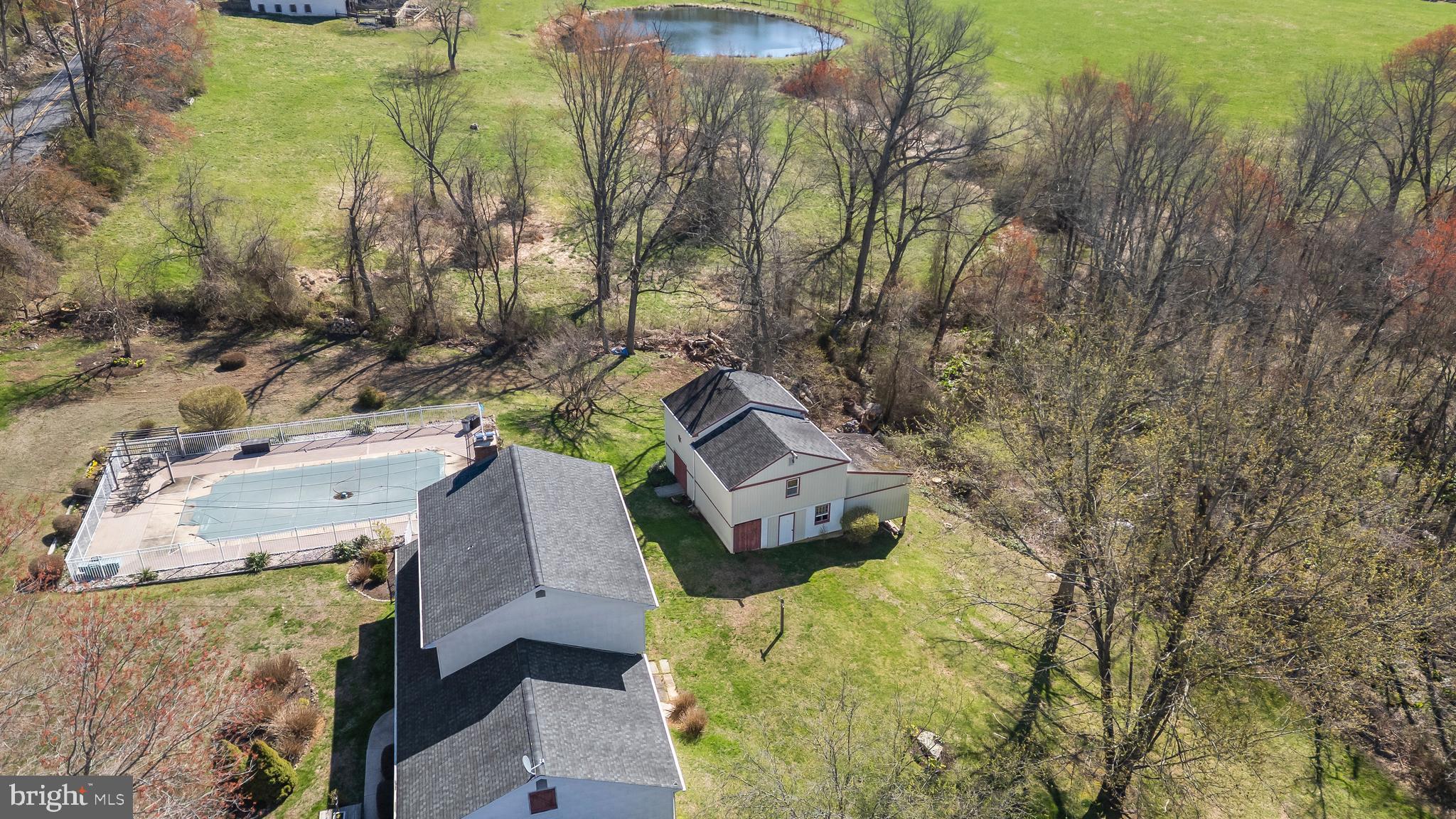 DONOMORE FARMS - Residential