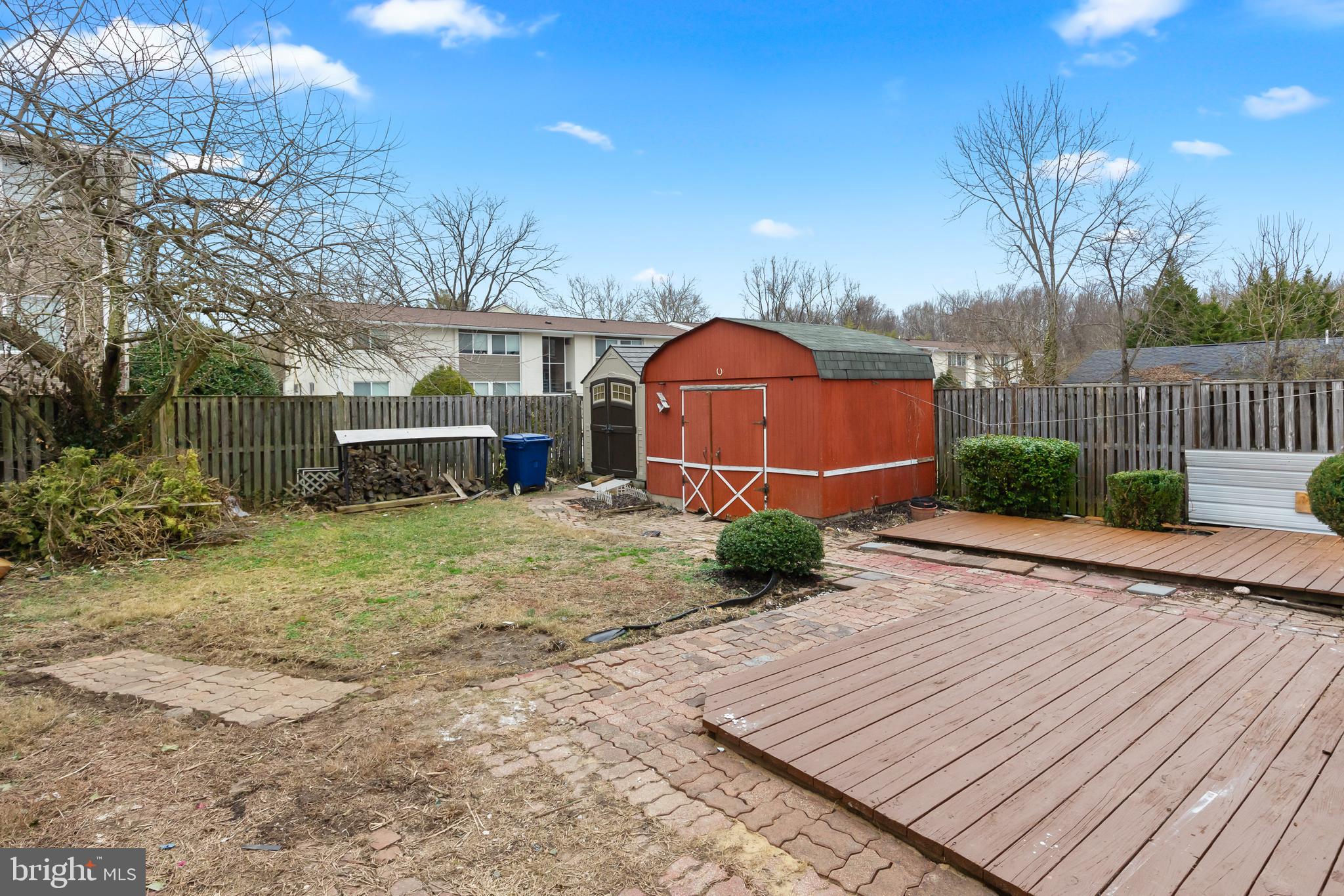 LAUREL - Residential