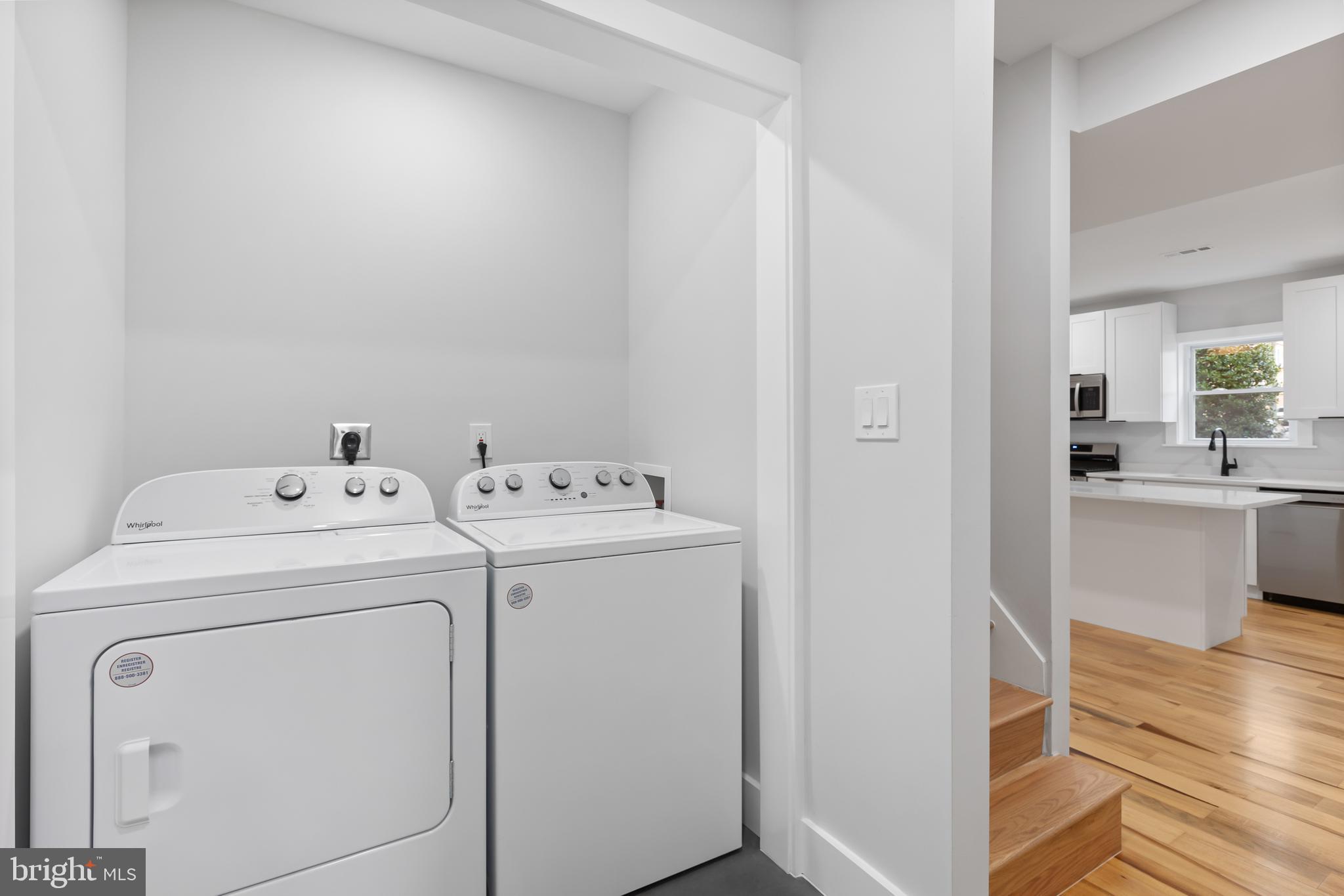 LAUREL - Residential