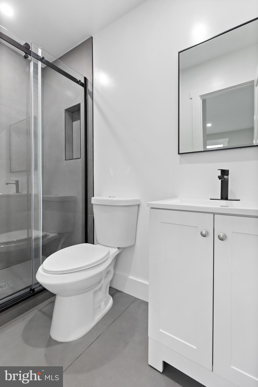 LAUREL - Residential