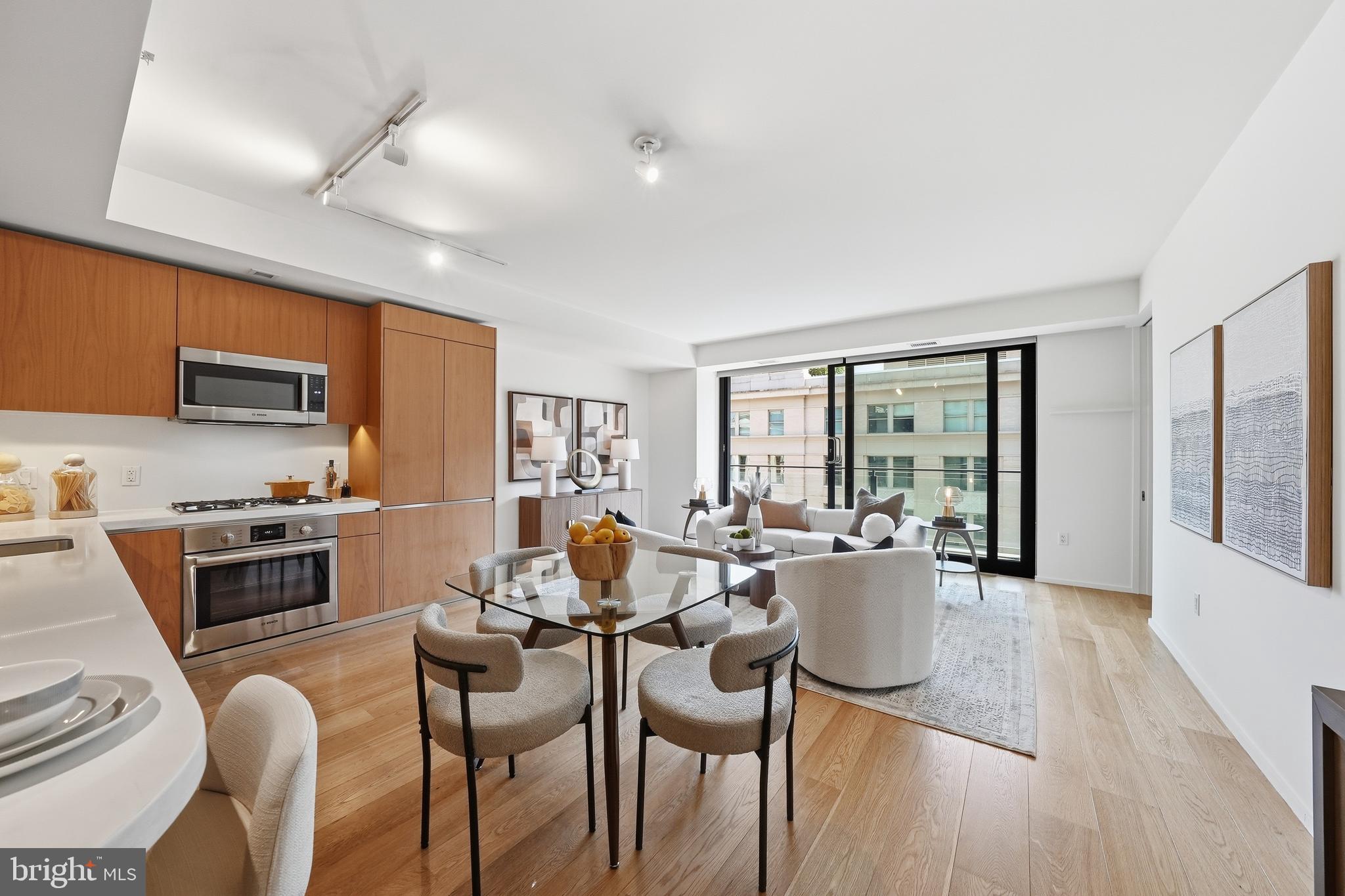 925 H STREET NW 904