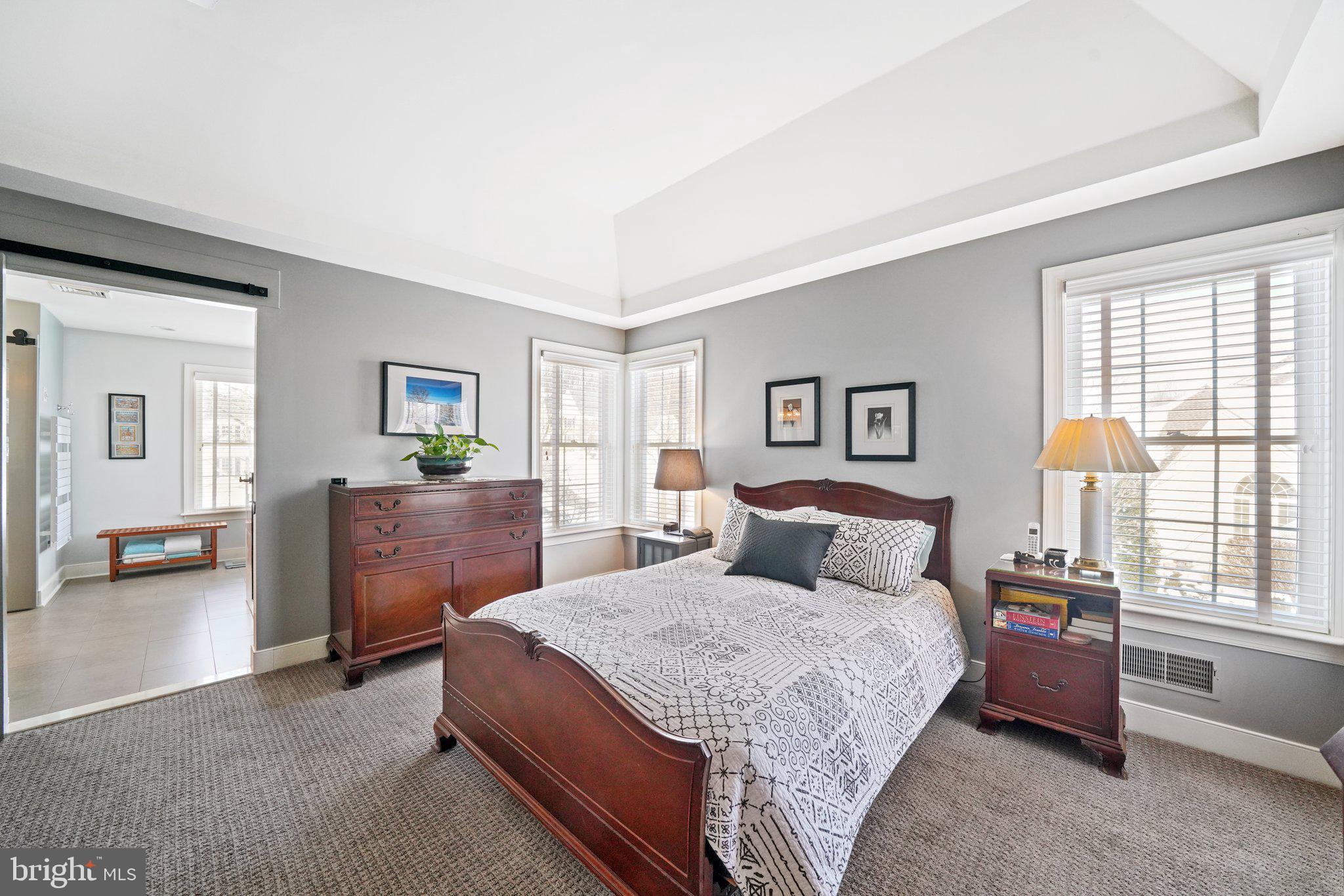 ROSSMORE - Residential