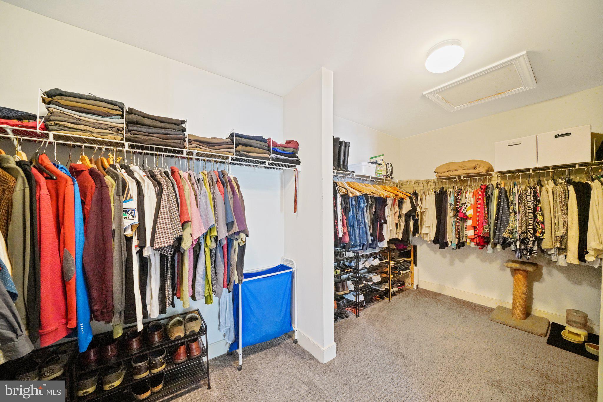 ROSSMORE - Residential