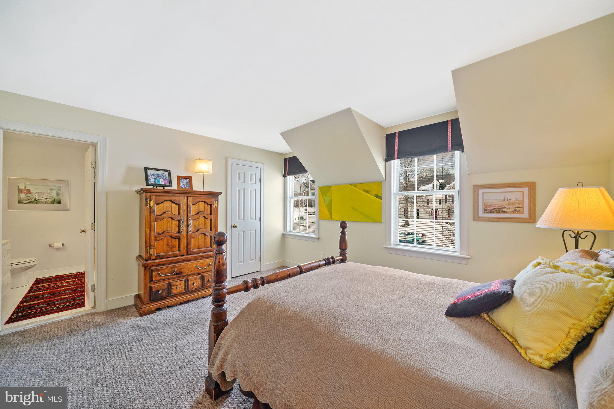 ROSSMORE - Residential