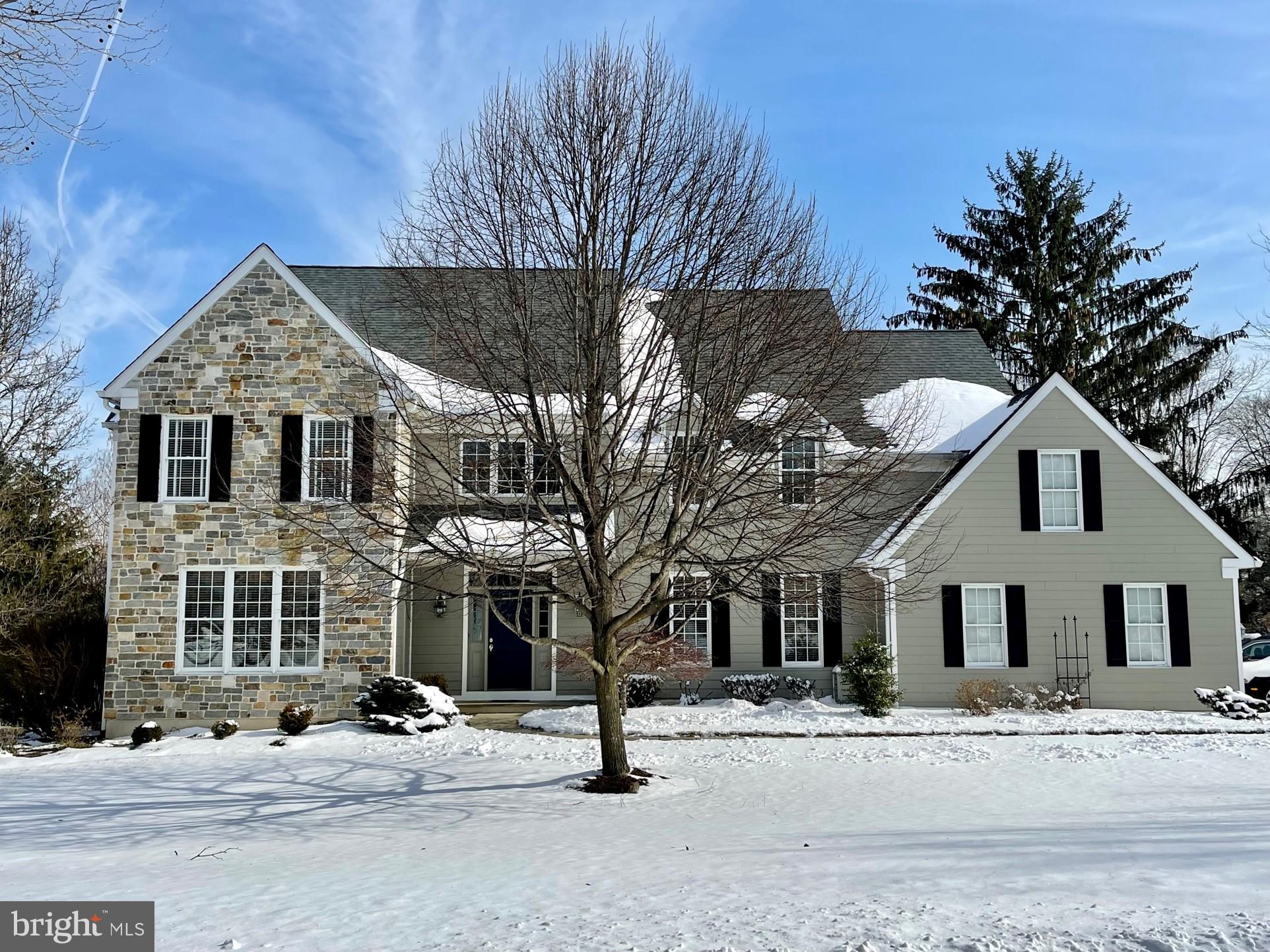 ROSSMORE - Residential