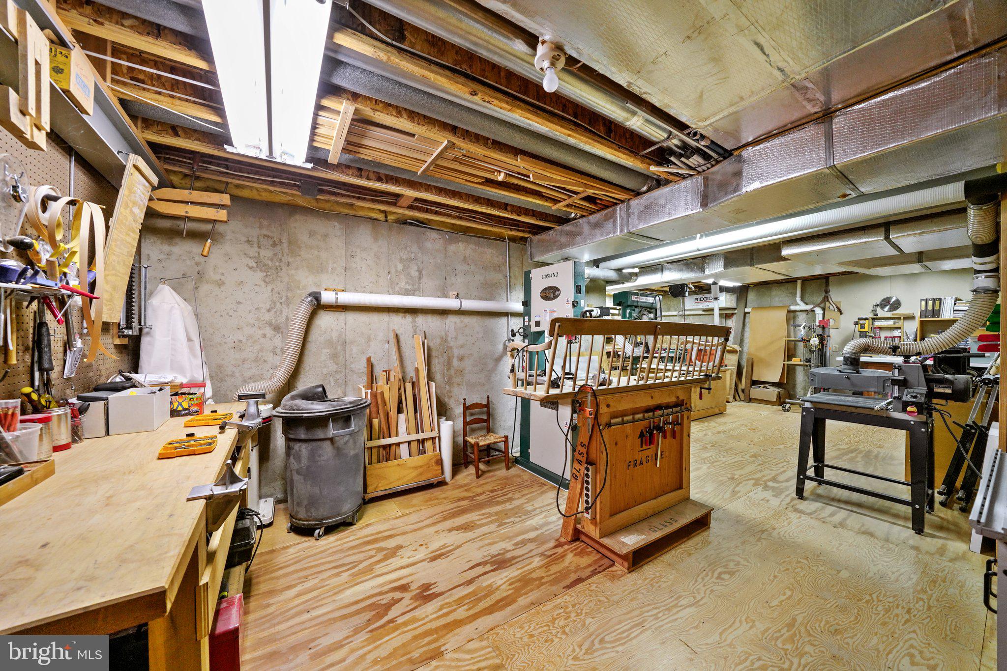 ROSSMORE - Residential