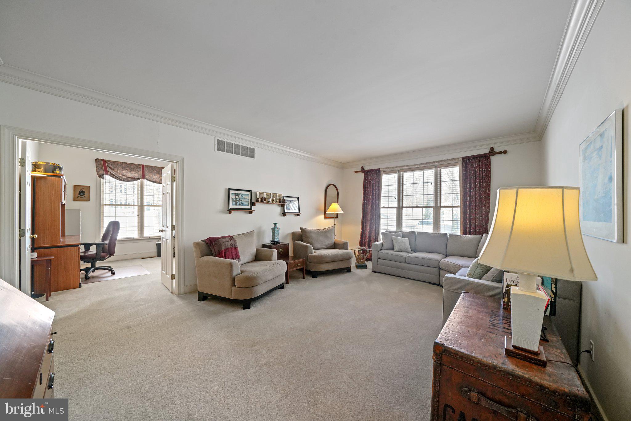 ROSSMORE - Residential