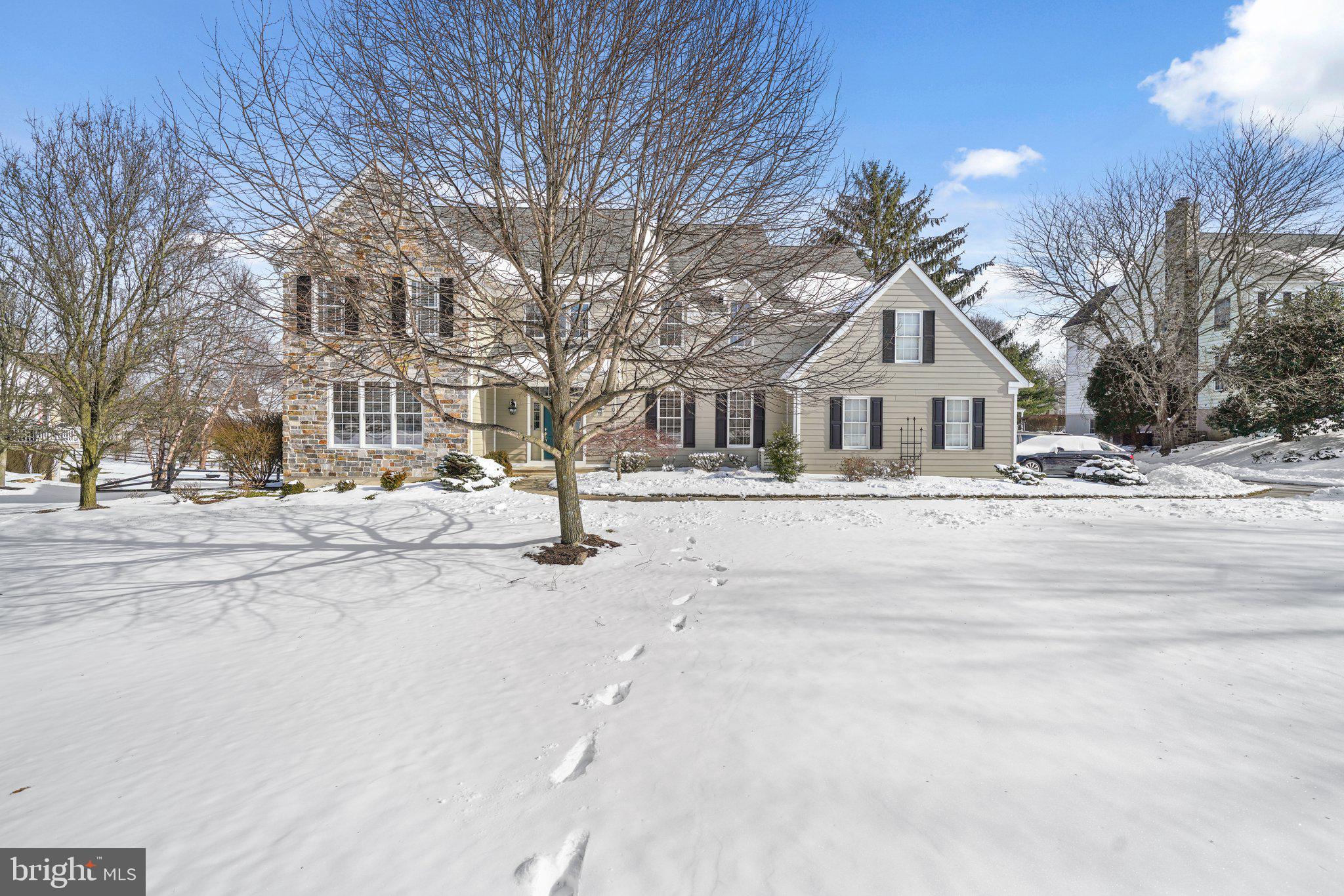 ROSSMORE - Residential