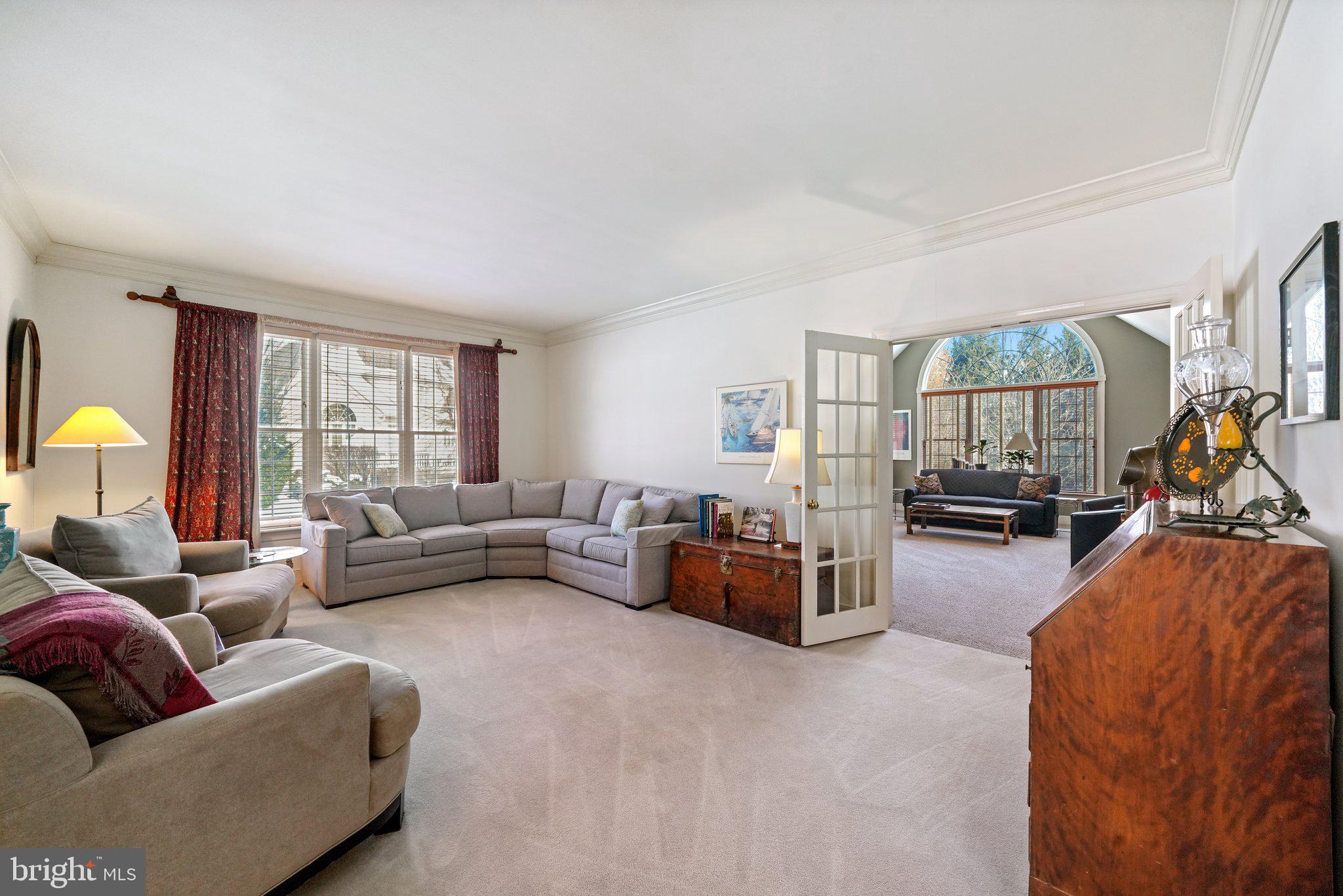 ROSSMORE - Residential