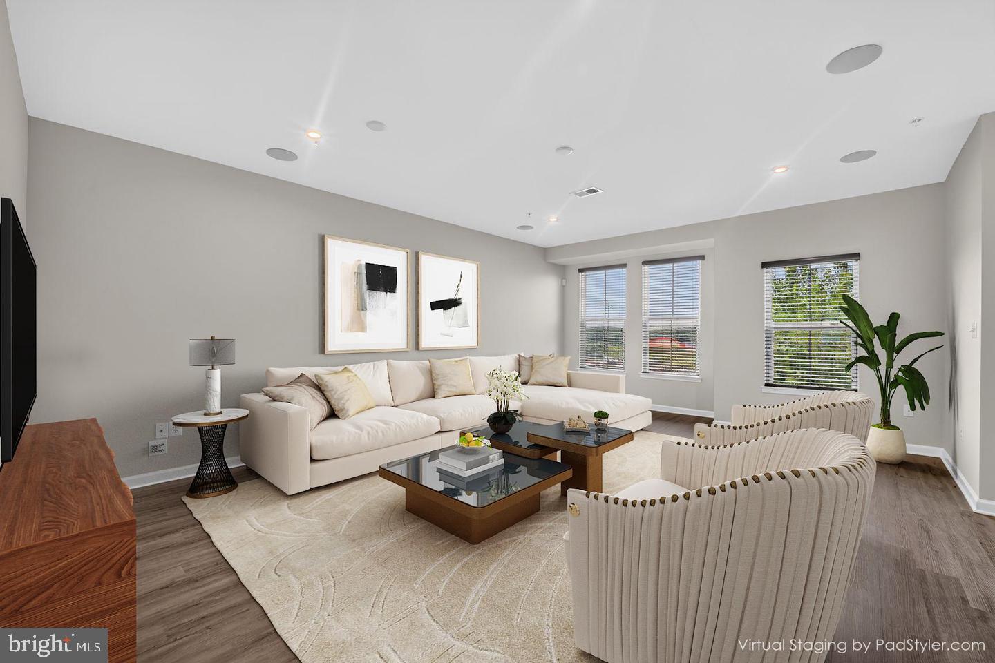 3210 TRIBUNE COURT