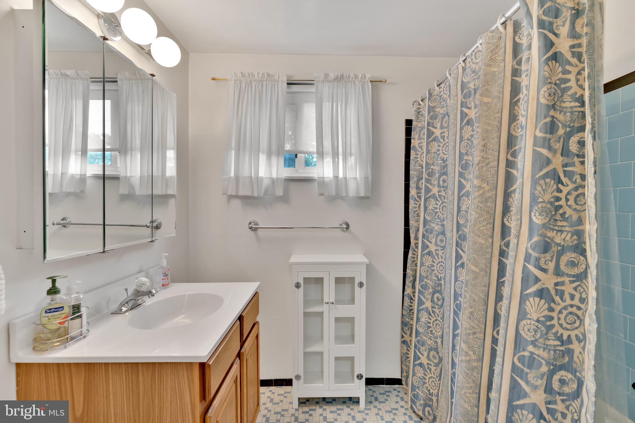 DALECREST - Residential