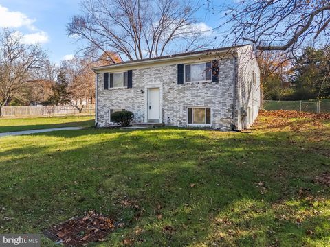 10100 LE FEVRE DRIVE CHELTENHAM MD 20623