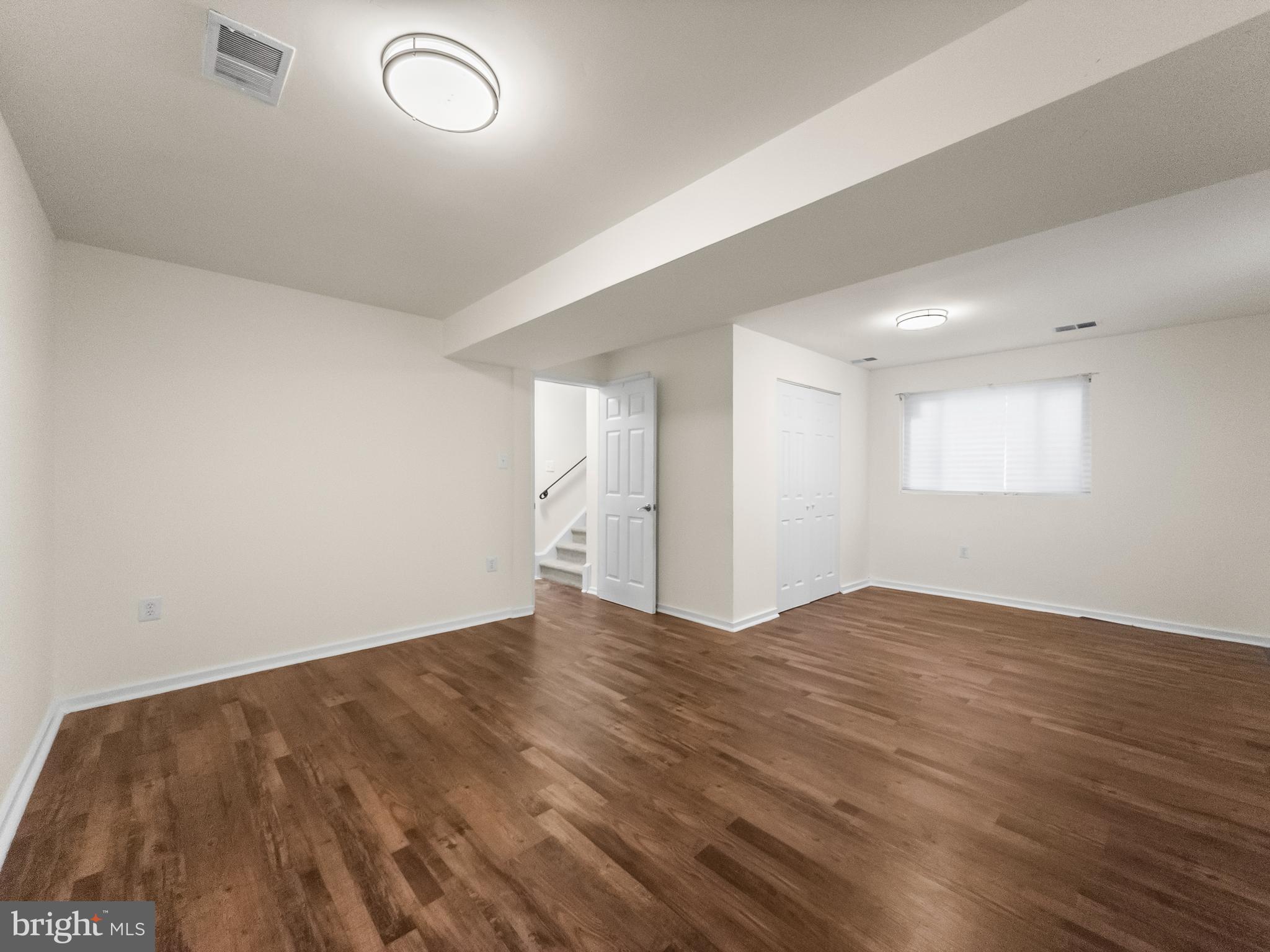 ROLLING ACRES - Residential