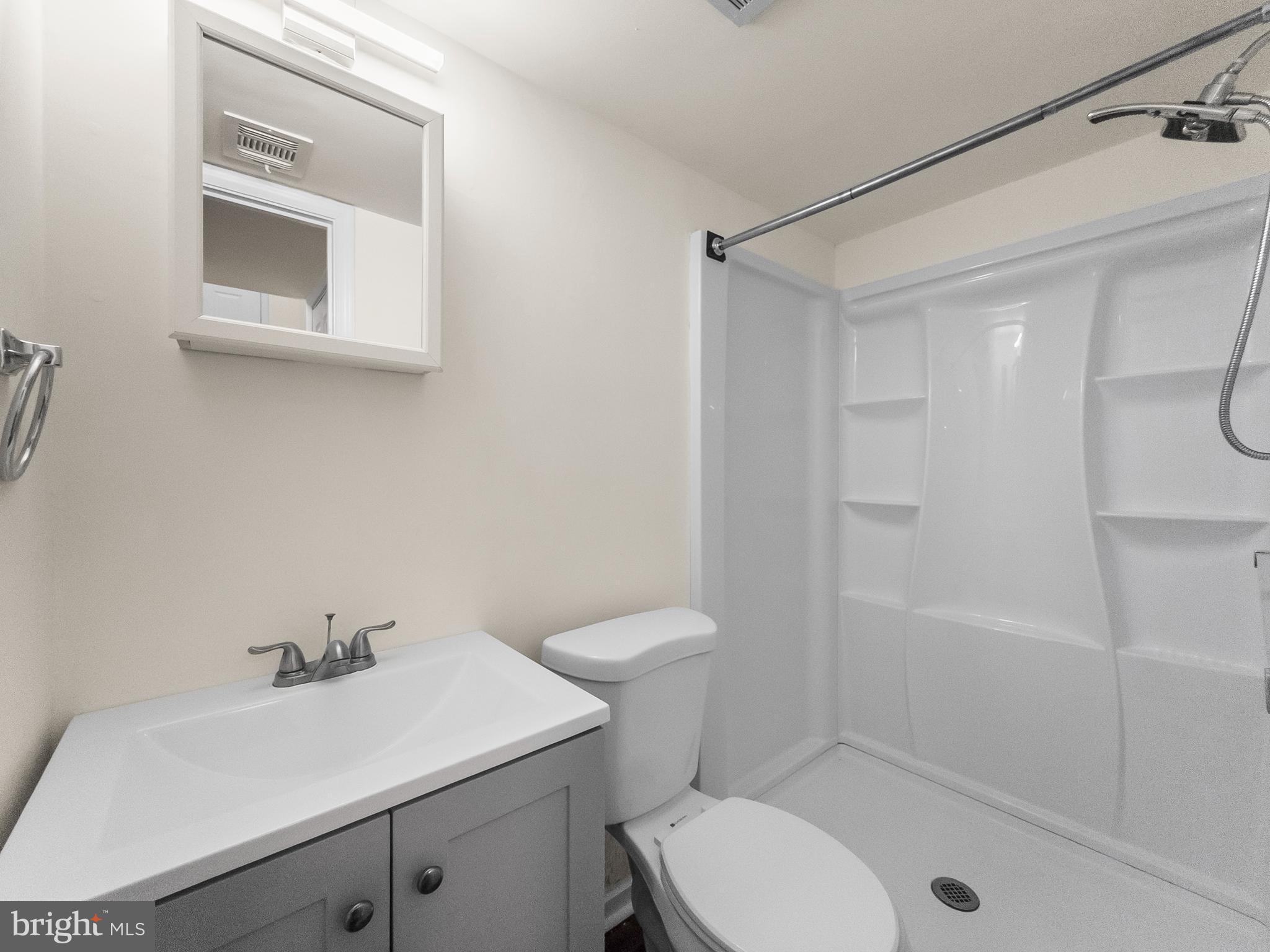 ROLLING ACRES - Residential