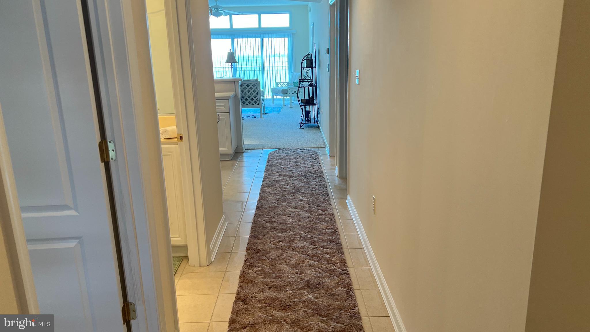 HARBOUR LIGHT CONDOS - Residential