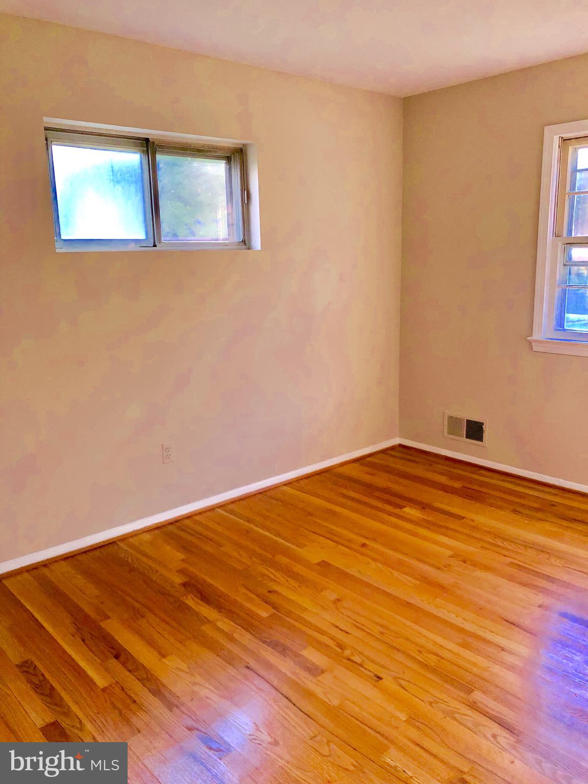 SEABROOK ESTATES - Residential