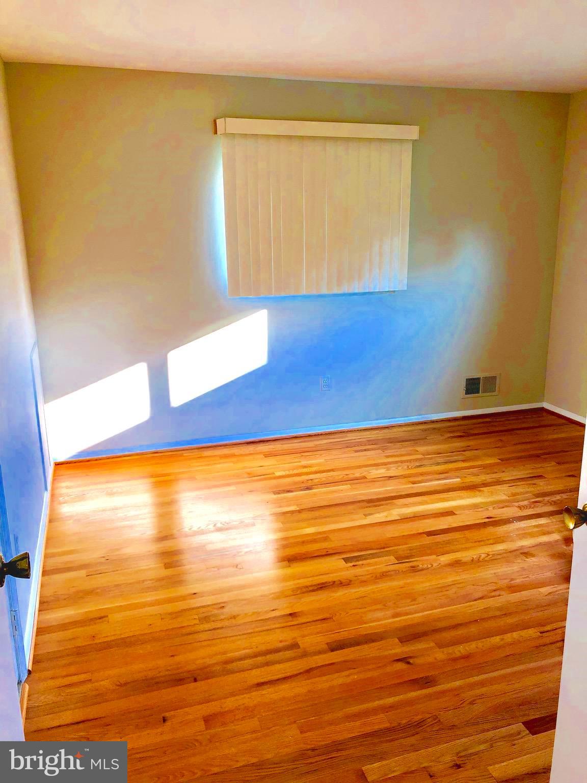 SEABROOK ESTATES - Residential