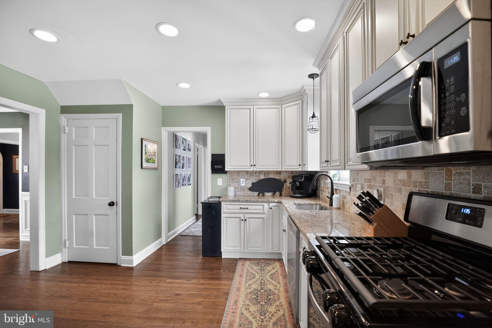 LAVEROCK - Residential